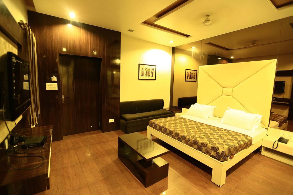 Hotel Harmony Ádzsmir Kültér fotó