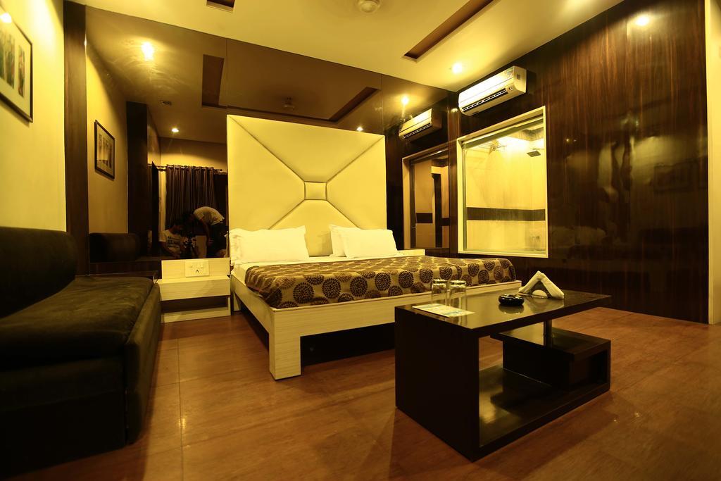 Hotel Harmony Ádzsmir Kültér fotó