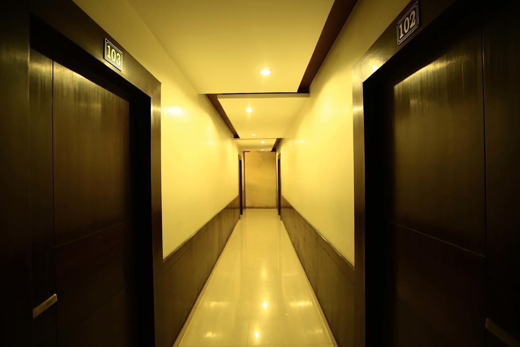 Hotel Harmony Ádzsmir Kültér fotó